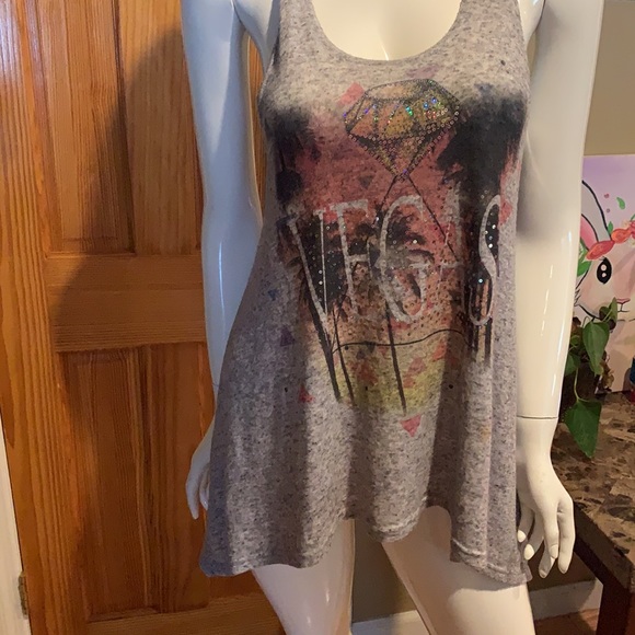 Top - Picture 1 of 3